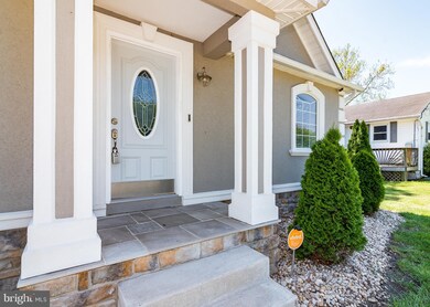 221 Glen Rd, Pasadena, MD 21122 - photo 2