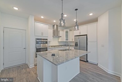 14320 Yesler Ave unit 17, Chantilly, VA 20151 - photo 5