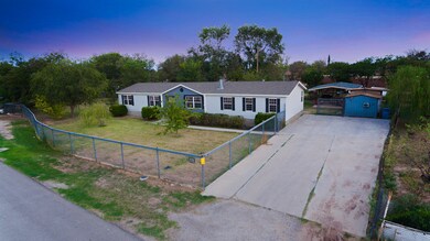 430 Valle Los Coronados, Socorro, TX 79927 - photo 2