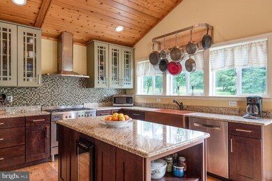 431 Timberland Manor Dr, Bentonville, VA 22610 - photo 3