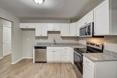 12 Cardinal Ln unit 1000, Howell, NJ 07731 - photo 4