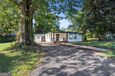 172 Jasper St, Fairmount, GA 30139 - photo 3