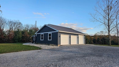 2830 E Kammerer Rd, Kendallville, IN 46755 - photo 4