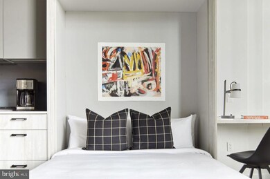 325 N 13th St unit STUDIO, Philadelphia, PA 19107 - photo 3