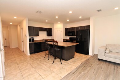 10549 Maidstone Cove Dr, Jacksonville, FL 32218 - photo 2