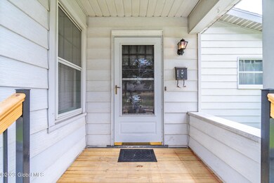 436 Marshland Ct, Troy, NY 12180 - photo 5