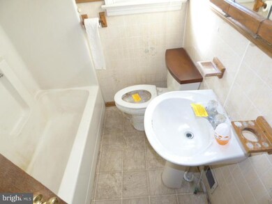 69 Devonshire Rd, Hagerstown, MD 21740 - photo 5