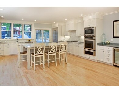 140 Thorndike St unit 1, Brookline, MA 02446 - photo 2