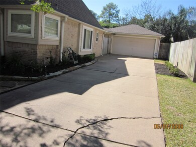 7710 Creek Glen Dr, Houston, TX 77095 - photo 3