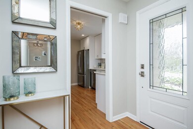 541 Juniper Dr, Naperville, IL 60540 - photo 3