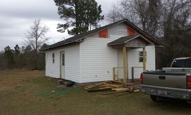 1624 Hewitt Rd, Loris, SC 29569 - photo 6