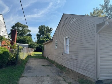 View of home's exterior