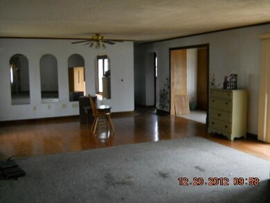 54760 Center St, New Carlisle, IN 46552 - photo 7