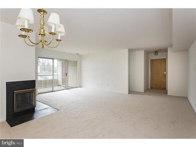 101 Claridge Ct unit 4, Princeton, NJ 08540 - photo 3