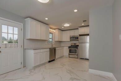 10-Kitchen1