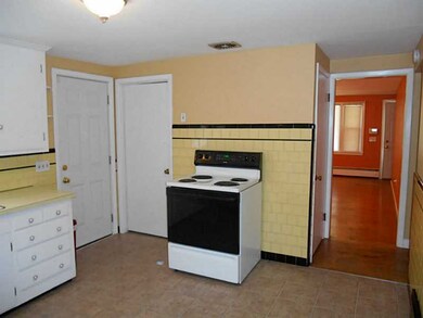 183 Sinclair Ave, Cranston, RI 02907 - photo 6