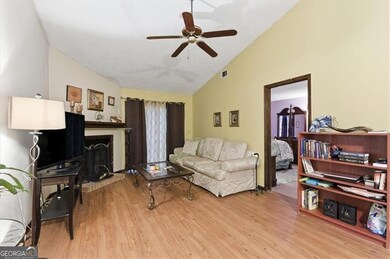 5362 Cherry Wood Dr, Stone Mountain, GA 30083 - photo 6