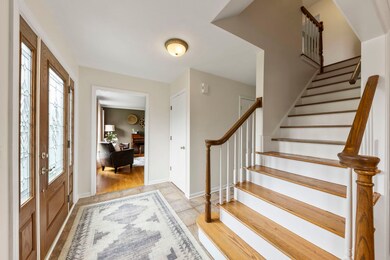 405 Bluegrass Dr, Wheaton, IL 60189 - photo 3