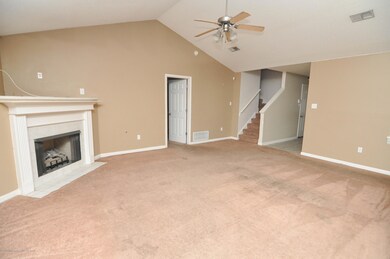 Cozy Fireplace in Great RM
