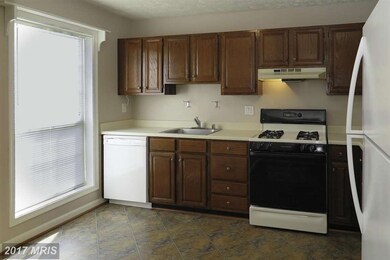 11981 Cardamom Dr unit 11981, Woodbridge, VA 22192 - photo 5