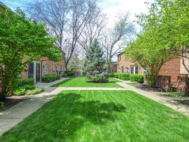 4 Court Yard
