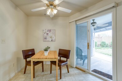 Kitchen dining area