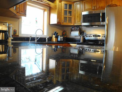 438 Henryton S, Laurel, MD 20724 - photo 6