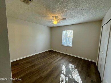 8846 Cavender Dr, Jacksonville, FL 32216 - photo 6