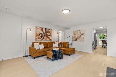 11504 Sand Point Way NE, Seattle, WA 98125 - photo 7