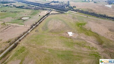 339 S Blue Cut Rd, McGregor, TX 76657 - photo 4