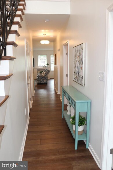 1722 Meridian Dr, Hagerstown, MD 21742 - photo 7