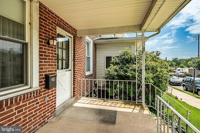 1212 Astor St, Norristown, PA 19401 - photo 4