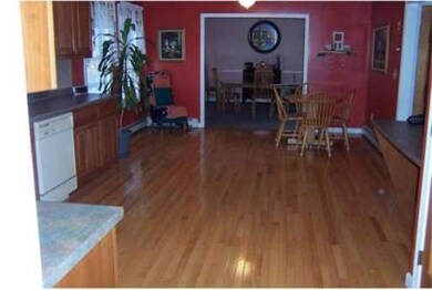 50 Carolyn Ct, Swansea, MA 02777 - photo 4