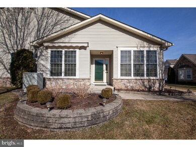 619 Bellflower Rd unit V256, Langhorne, PA 19047 - photo 2