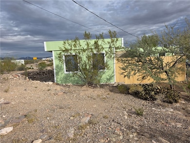 1460 Egar Rd, Golden Valley, AZ 86413 - photo 3