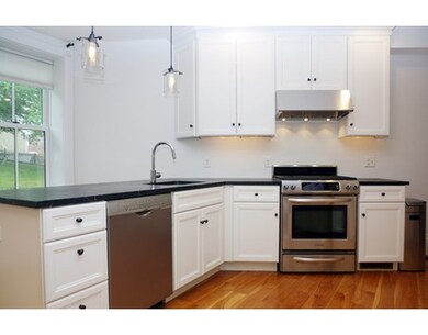 93 Charter St unit 1, Boston, MA 02113 - photo 3