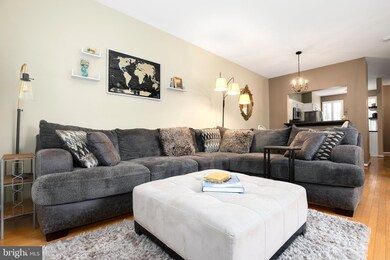 1209 Heritage Commons Ct, Reston, VA 20194 - photo 7