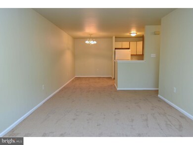 1334 W Wyomissing Ct unit E, West Lawn, PA 19609 - photo 4