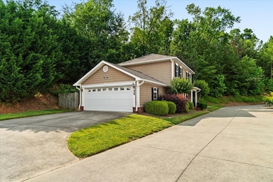 896 E Summit Dr unit 33, Dalton, GA 30721 - photo 2