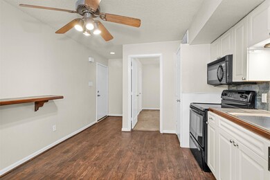 12900 Walden Rd unit 513E, Montgomery, TX 77356 - photo 3