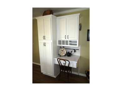 Kitchen Pantry & Built-in Desk