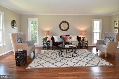 13470 Stream Valley Dr, Chantilly, VA 20151 - photo 7