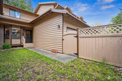 25422 213th Place SE unit 12, Maple Valley, WA 98038 - photo 2