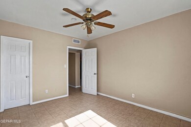 8109 Valley View Dr, El Paso, TX 79907 - photo 6