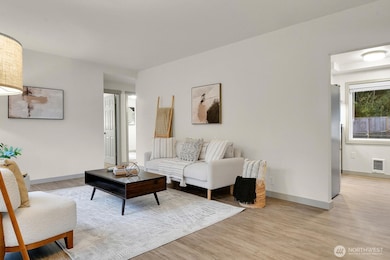 1021 Walnut St, Edmonds, WA 98020 - photo 5