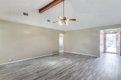 1620 Post Oak Dr, Bedford, TX 76021 - photo 6