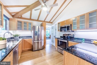 11 Jefferson Ave, Takoma Park, MD 20912 - photo 6