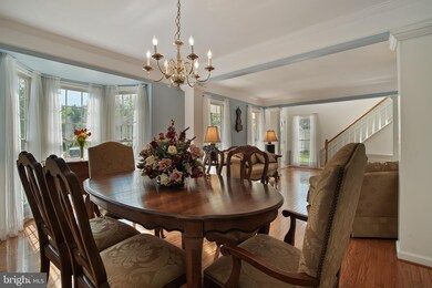 2906 Chevoit Hill Ct, Woodbridge, VA 22191 - photo 7