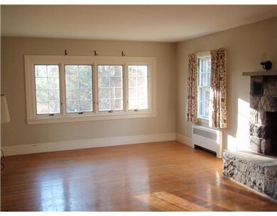 84 Smith Ave, Greenville, RI 02828 - photo 5