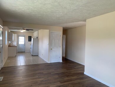 5203 Mohawk Dr, Kokomo, IN 46902 - photo 4